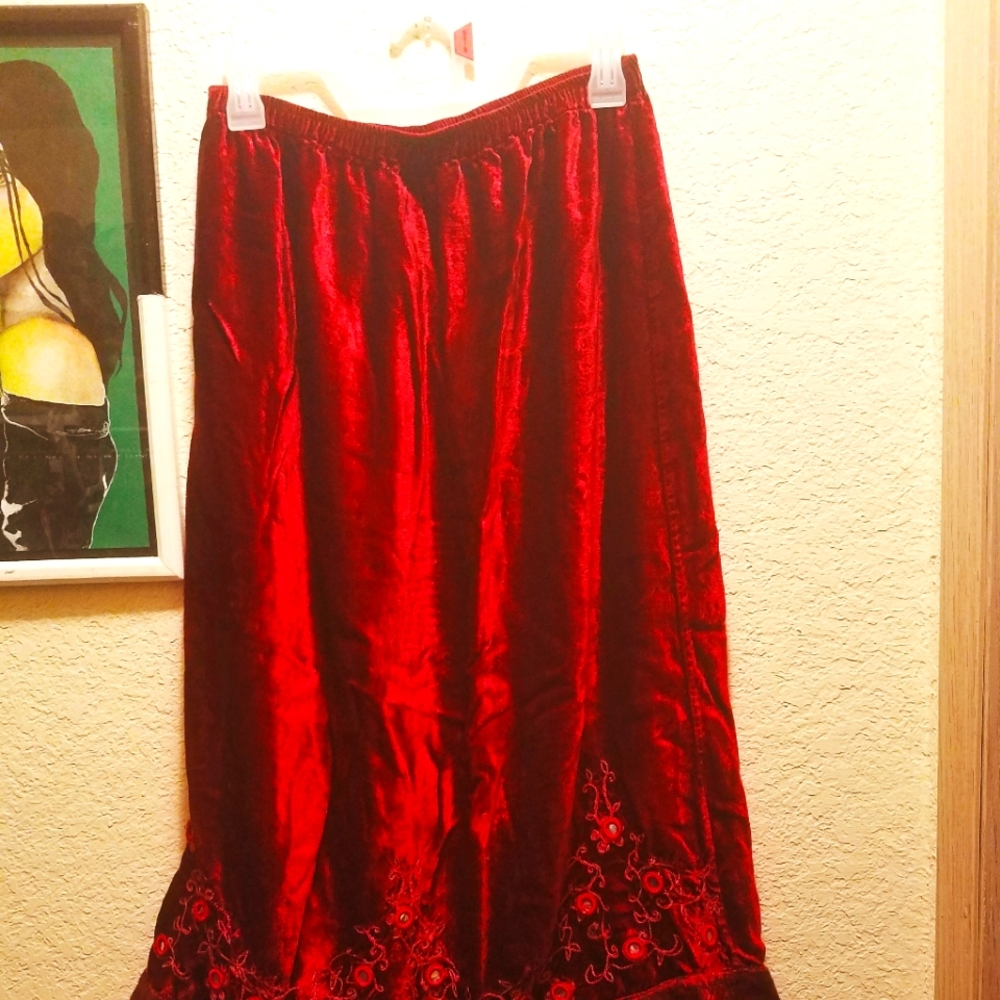 Fairytale Vintage Red Velvet Maxi Skirt